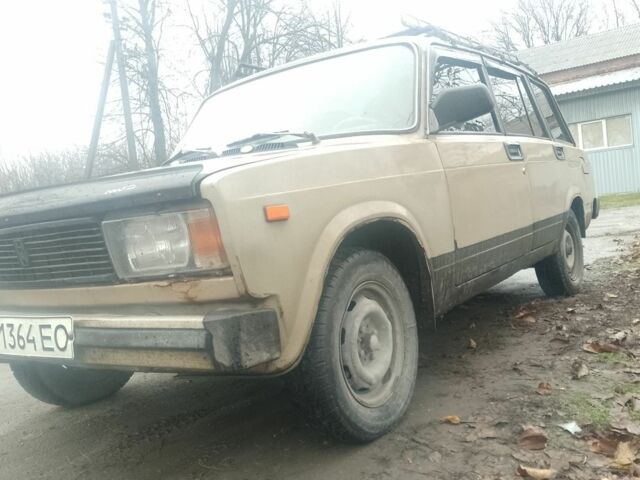 Бежевый ВАЗ 2104, объемом двигателя 0 л и пробегом 250 тыс. км за 569 $, фото 1 на Automoto.ua