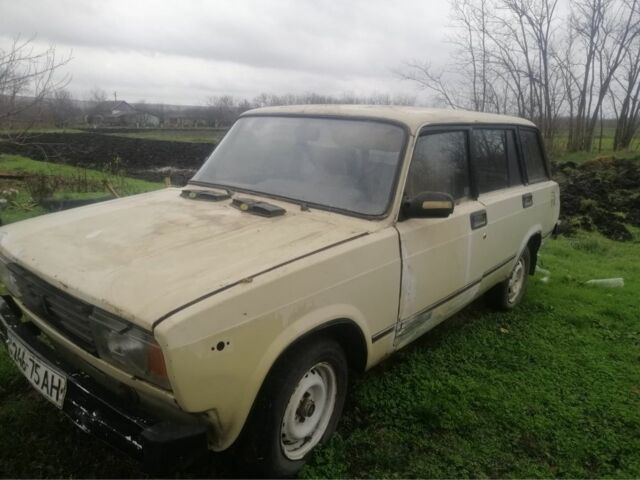 Бежевый ВАЗ 2104, объемом двигателя 1.6 л и пробегом 3 тыс. км за 350 $, фото 3 на Automoto.ua