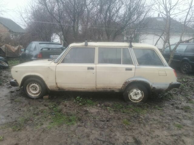 Бежевый ВАЗ 2104, объемом двигателя 1.5 л и пробегом 112 тыс. км за 237 $, фото 2 на Automoto.ua