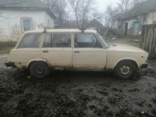 Бежевый ВАЗ 2104, объемом двигателя 1.5 л и пробегом 112 тыс. км за 237 $, фото 3 на Automoto.ua