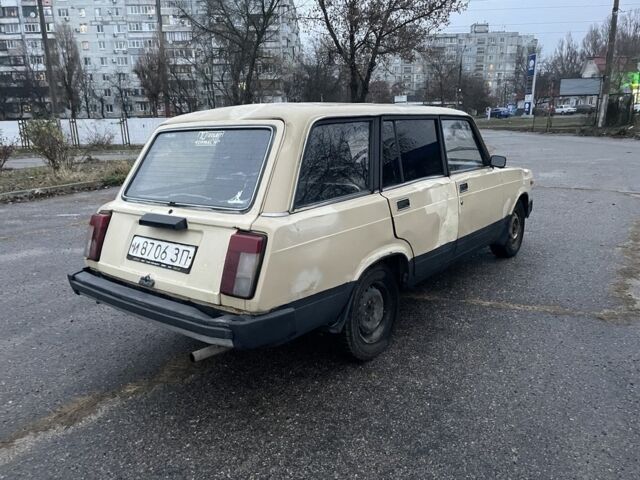Бежевый ВАЗ 2104, объемом двигателя 0 л и пробегом 200 тыс. км за 450 $, фото 2 на Automoto.ua
