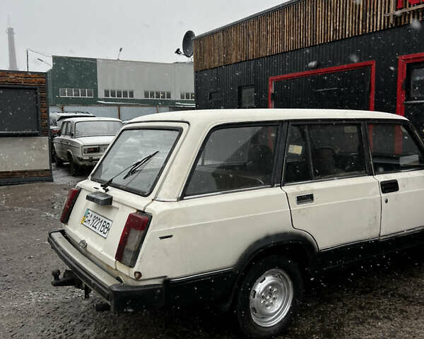 Бежевый ВАЗ 2104, объемом двигателя 1.5 л и пробегом 90 тыс. км за 627 $, фото 2 на Automoto.ua
