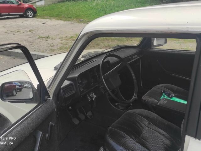 Бежевый ВАЗ 2104, объемом двигателя 1.5 л и пробегом 300 тыс. км за 650 $, фото 2 на Automoto.ua