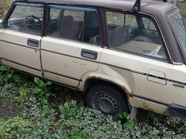 Бежевий ВАЗ 2104, об'ємом двигуна 1.5 л та пробігом 33 тис. км за 355 $, фото 7 на Automoto.ua