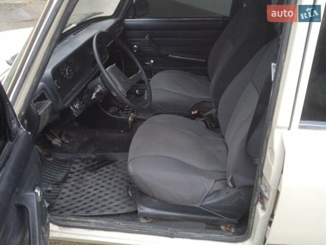 Бежевий ВАЗ 2104, об'ємом двигуна 1.3 л та пробігом 250 тис. км за 690 $, фото 9 на Automoto.ua