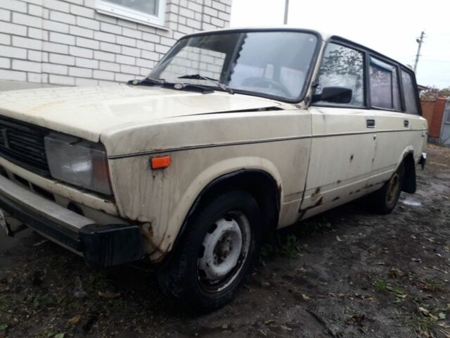 Бежевый ВАЗ 2104, объемом двигателя 0 л и пробегом 98 тыс. км за 450 $, фото 2 на Automoto.ua