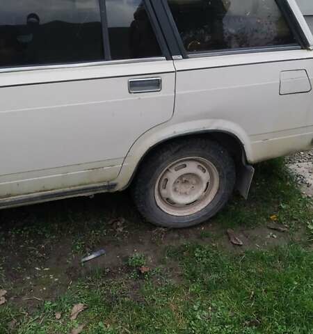 Бежевый ВАЗ 2104, объемом двигателя 1.5 л и пробегом 290 тыс. км за 800 $, фото 2 на Automoto.ua