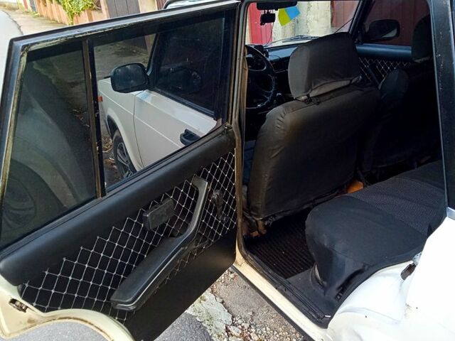 Бежевый ВАЗ 2104, объемом двигателя 1.3 л и пробегом 72 тыс. км за 1550 $, фото 4 на Automoto.ua