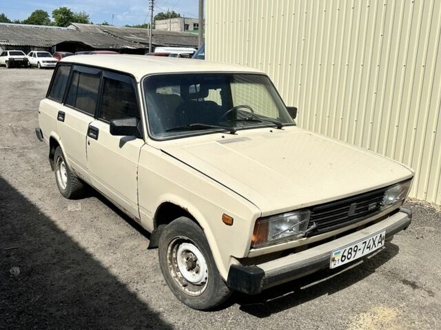 Бежевий ВАЗ 2104, об'ємом двигуна 0 л та пробігом 123 тис. км за 850 $, фото 4 на Automoto.ua