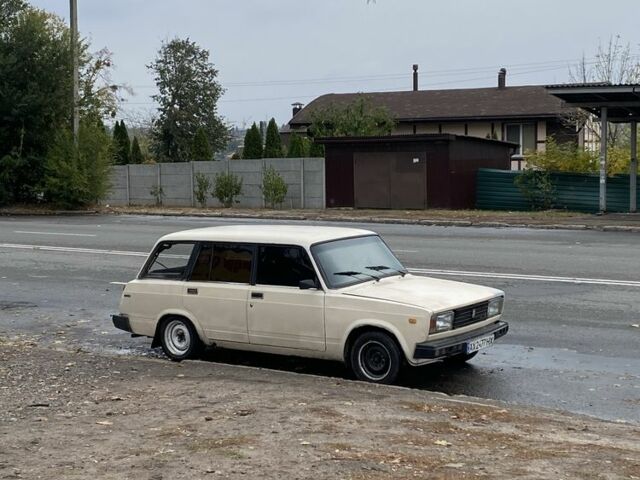 Бежевий ВАЗ 2104, об'ємом двигуна 1.7 л та пробігом 80 тис. км за 669 $, фото 1 на Automoto.ua