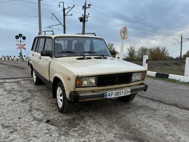 Бежевий ВАЗ 2104, об'ємом двигуна 1.5 л та пробігом 100 тис. км за 666 $, фото 1 на Automoto.ua