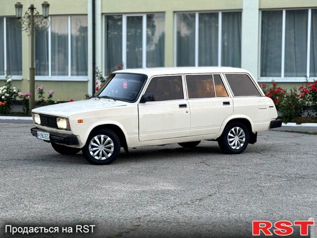 Бежевый ВАЗ 2104, объемом двигателя 1.5 л и пробегом 280 тыс. км за 1200 $, фото 2 на Automoto.ua