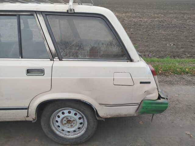 ВАЗ 2104 1996 в Сумах на Automoto.ua Бежевый ВАЗ 2104, объемом двигателя 0 л и пробегом 245 тыс. км за 660 $, фото 7 на Automoto.ua