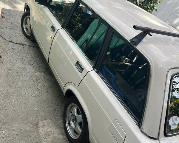 Бежевий ВАЗ 2104, об'ємом двигуна 1.5 л та пробігом 76 тис. км за 2200 $, фото 5 на Automoto.ua