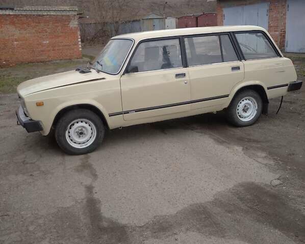 Бежевий ВАЗ 2104, об'ємом двигуна 1.3 л та пробігом 60 тис. км за 1500 $, фото 3 на Automoto.ua