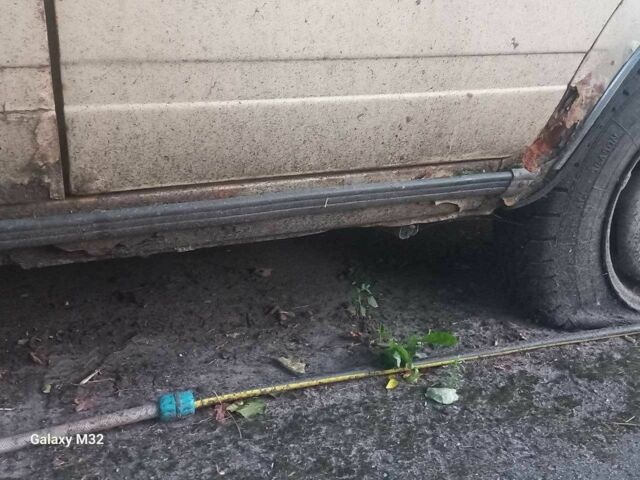 Бежевый ВАЗ 2104, объемом двигателя 0 л и пробегом 50 тыс. км за 357 $, фото 6 на Automoto.ua