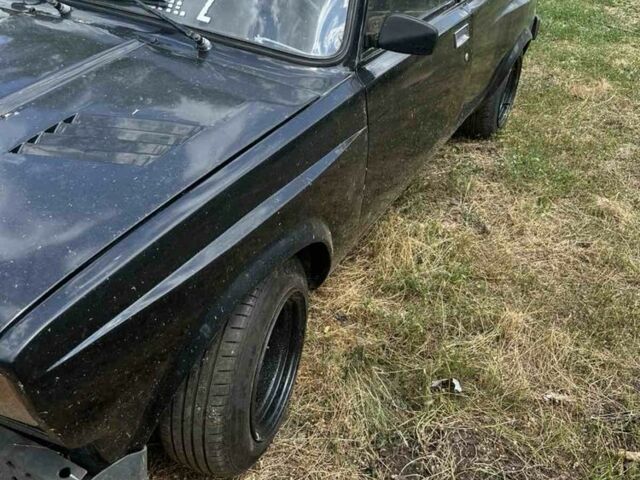 Черный ВАЗ 2104, объемом двигателя 1.3 л и пробегом 150 тыс. км за 750 $, фото 3 на Automoto.ua