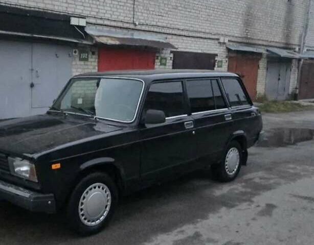 Чорний ВАЗ 2104, об'ємом двигуна 1.5 л та пробігом 325 тис. км за 700 $, фото 3 на Automoto.ua