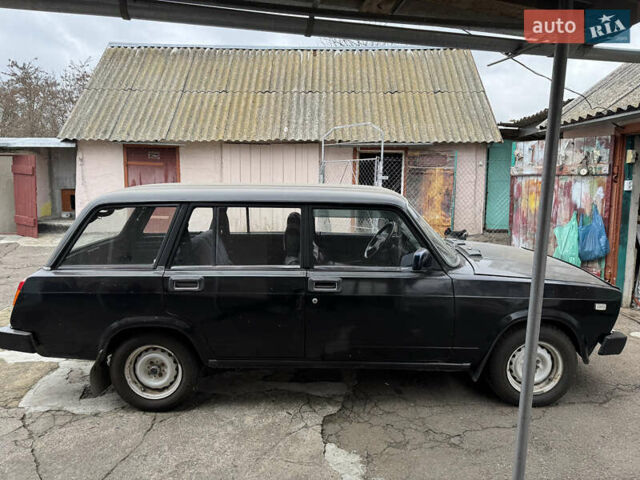 Чорний ВАЗ 2104, об'ємом двигуна 1.5 л та пробігом 221 тис. км за 1100 $, фото 7 на Automoto.ua