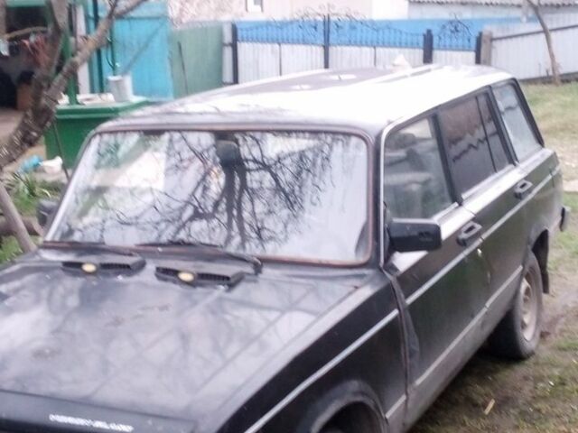 Черный ВАЗ 2104, объемом двигателя 1 л и пробегом 158 тыс. км за 499 $, фото 3 на Automoto.ua