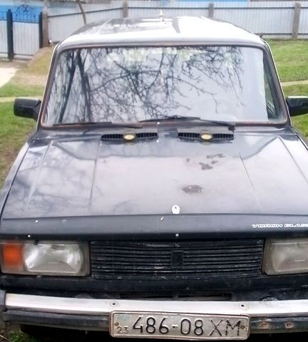 Черный ВАЗ 2104, объемом двигателя 1.5 л и пробегом 180 тыс. км за 550 $, фото 5 на Automoto.ua