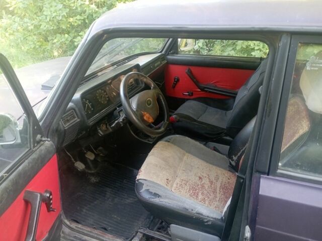 Фиолетовый ВАЗ 2104, объемом двигателя 1 л и пробегом 10 тыс. км за 650 $, фото 5 на Automoto.ua