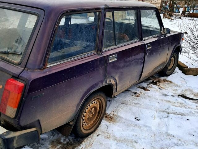 Фіолетовий ВАЗ 2104, об'ємом двигуна 1.5 л та пробігом 0 тис. км за 600 $, фото 1 на Automoto.ua
