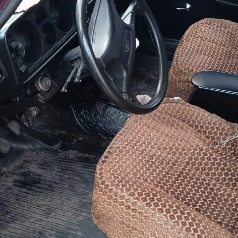 Фиолетовый ВАЗ 2104, объемом двигателя 1.5 л и пробегом 750 тыс. км за 525 $, фото 6 на Automoto.ua