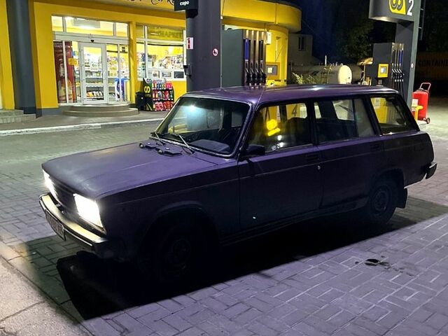 Фиолетовый ВАЗ 2104, объемом двигателя 15 л и пробегом 0 тыс. км за 480 $, фото 3 на Automoto.ua