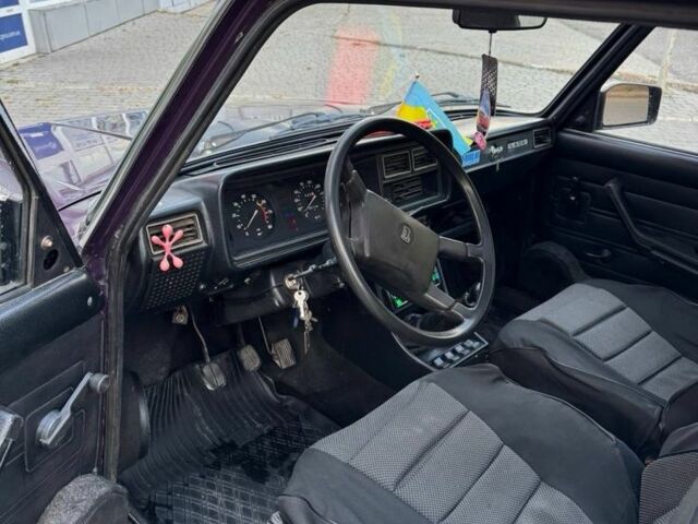 Фиолетовый ВАЗ 2104, объемом двигателя 1.7 л и пробегом 900 тыс. км за 1900 $, фото 16 на Automoto.ua