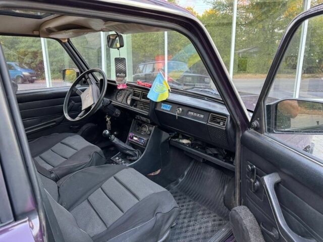 Фиолетовый ВАЗ 2104, объемом двигателя 1.7 л и пробегом 900 тыс. км за 1900 $, фото 10 на Automoto.ua