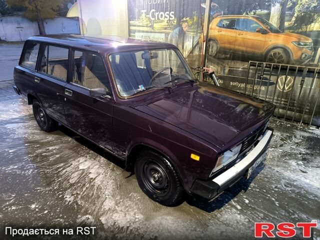 Фиолетовый ВАЗ 2104, объемом двигателя 1.5 л и пробегом 11 тыс. км за 1200 $, фото 1 на Automoto.ua