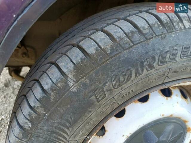 Фиолетовый ВАЗ 2104, объемом двигателя 1.45 л и пробегом 320 тыс. км за 1006 $, фото 9 на Automoto.ua