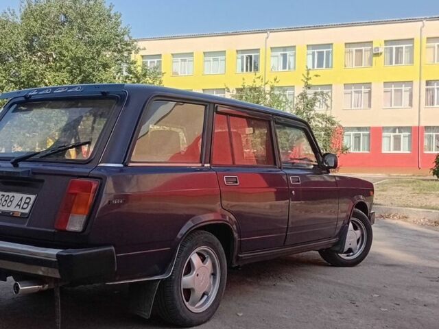 Фиолетовый ВАЗ 2104, объемом двигателя 1.5 л и пробегом 67 тыс. км за 1400 $, фото 2 на Automoto.ua