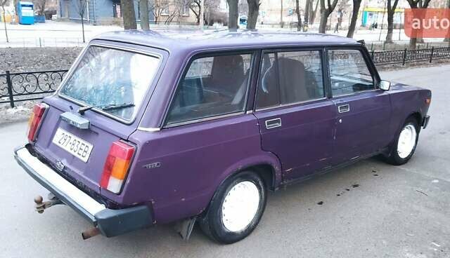 Фиолетовый ВАЗ 2104, объемом двигателя 1.4 л и пробегом 180 тыс. км за 1250 $, фото 4 на Automoto.ua