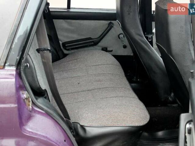 Фиолетовый ВАЗ 2104, объемом двигателя 1.5 л и пробегом 280 тыс. км за 1100 $, фото 19 на Automoto.ua
