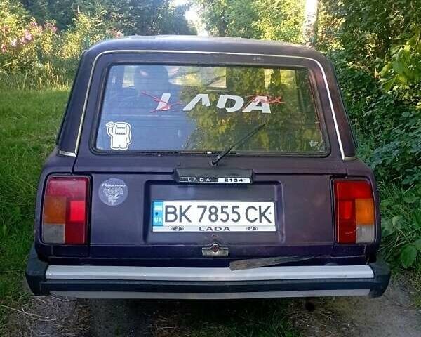 Фиолетовый ВАЗ 2104, объемом двигателя 1 л и пробегом 10 тыс. км за 650 $, фото 1 на Automoto.ua