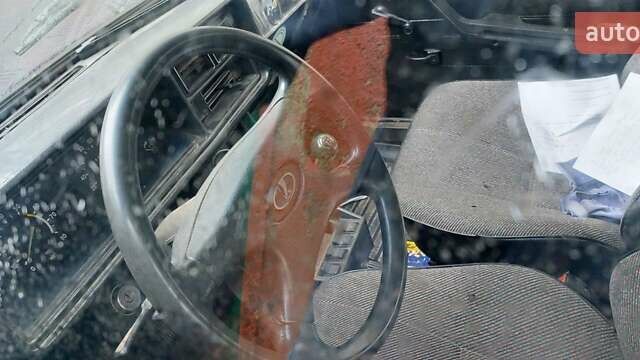 Фиолетовый ВАЗ 2104, объемом двигателя 1.45 л и пробегом 65 тыс. км за 1000 $, фото 4 на Automoto.ua