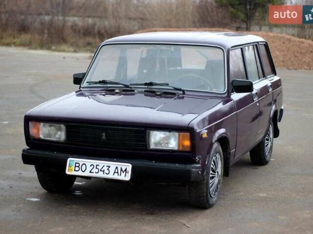 Фиолетовый ВАЗ 2104, объемом двигателя 1.5 л и пробегом 280 тыс. км за 1100 $, фото 3 на Automoto.ua