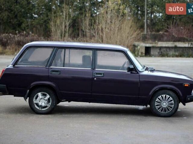 Фиолетовый ВАЗ 2104, объемом двигателя 1.5 л и пробегом 280 тыс. км за 1100 $, фото 6 на Automoto.ua