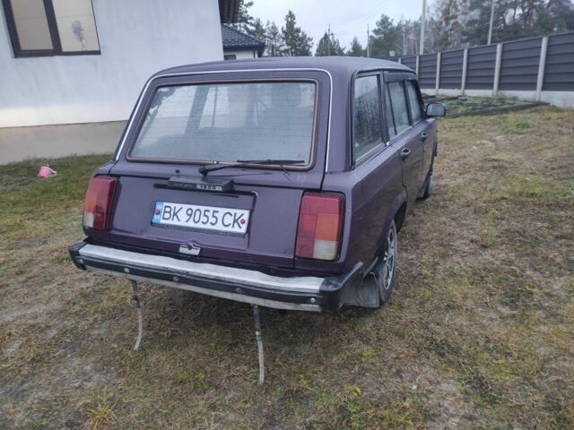 Фіолетовий ВАЗ 2104, об'ємом двигуна 1.5 л та пробігом 80 тис. км за 950 $, фото 1 на Automoto.ua