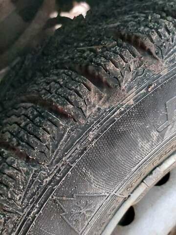 Фиолетовый ВАЗ 2104, объемом двигателя 1.45 л и пробегом 65 тыс. км за 1000 $, фото 3 на Automoto.ua