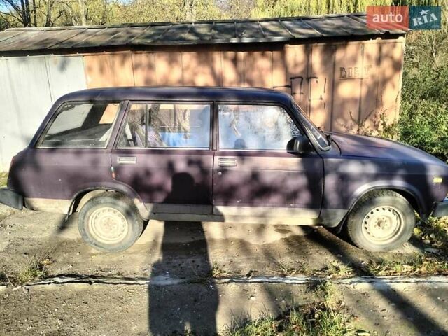 Фиолетовый ВАЗ 2104, объемом двигателя 1.5 л и пробегом 80 тыс. км за 1150 $, фото 4 на Automoto.ua