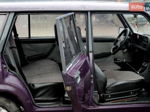 Фиолетовый ВАЗ 2104, объемом двигателя 1.5 л и пробегом 280 тыс. км за 1100 $, фото 16 на Automoto.ua