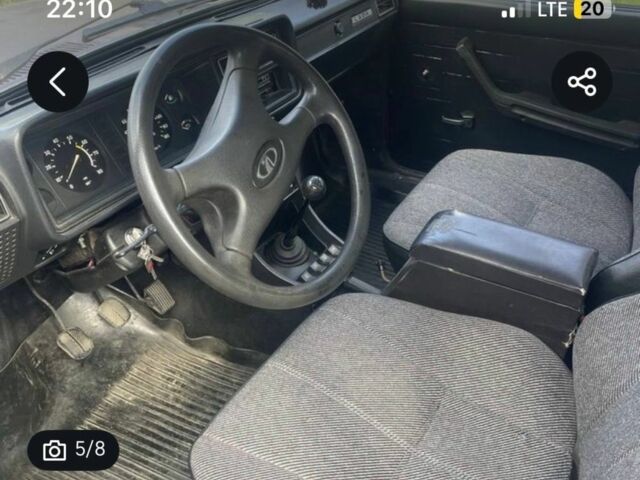 ВАЗ 2104 2002 в Киеве на Automoto.ua Фиолетовый ВАЗ 2104, объемом двигателя 1.5 л и пробегом 3 тыс. км за 1000 $, фото 2 на Automoto.ua