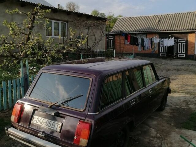Фиолетовый ВАЗ 2104, объемом двигателя 1.5 л и пробегом 100 тыс. км за 500 $, фото 2 на Automoto.ua