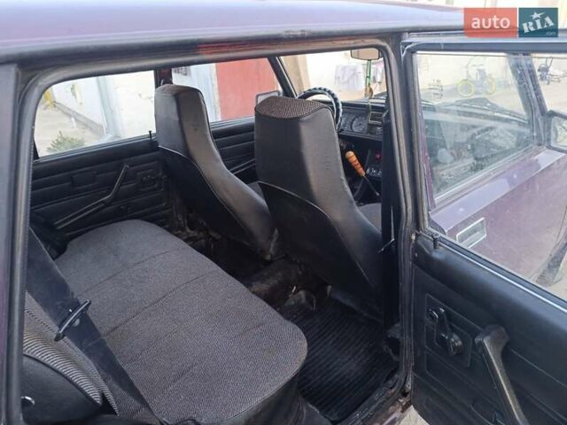 Фиолетовый ВАЗ 2104, объемом двигателя 1.45 л и пробегом 238 тыс. км за 900 $, фото 5 на Automoto.ua