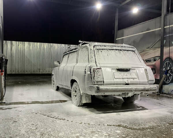 Фіолетовий ВАЗ 2104, об'ємом двигуна 1.45 л та пробігом 300 тис. км за 1100 $, фото 3 на Automoto.ua