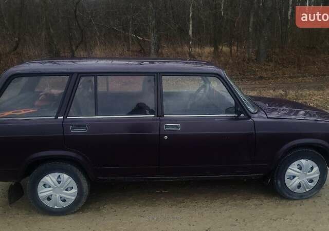 Фиолетовый ВАЗ 2104, объемом двигателя 1.5 л и пробегом 812 тыс. км за 1800 $, фото 3 на Automoto.ua