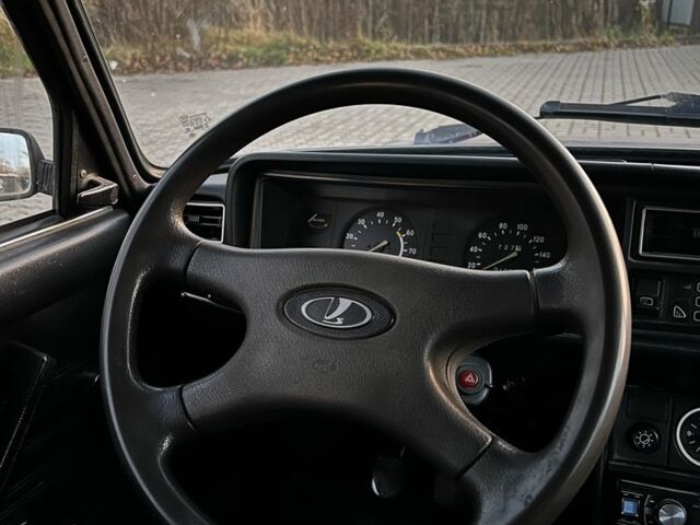 Фиолетовый ВАЗ 2104, объемом двигателя 1.5 л и пробегом 1 тыс. км за 1100 $, фото 9 на Automoto.ua